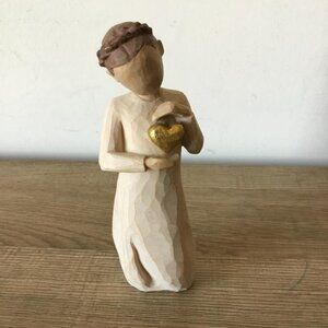 Easter Keepsake Figurine Willow Tree Collection Holding a Heart by Susan Lordi
